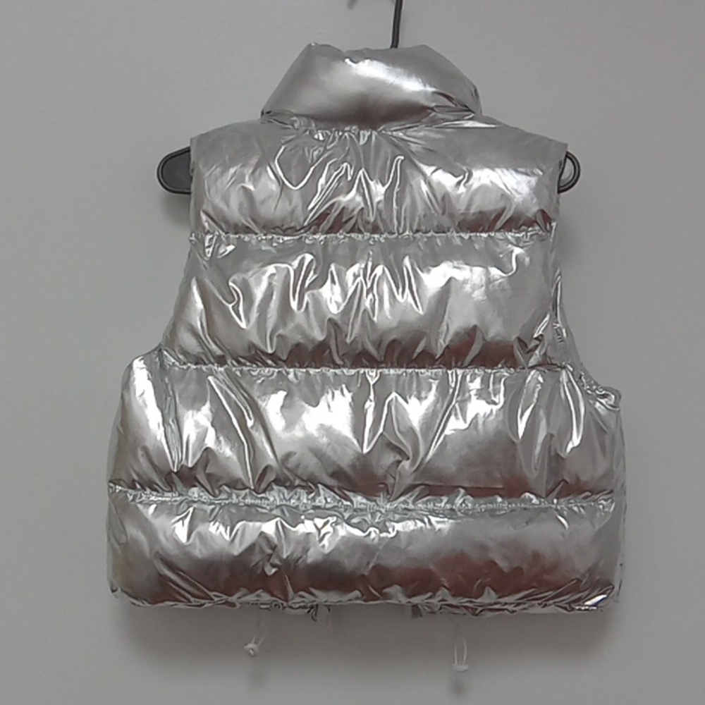 Madden Girl Metallic Silver Vest - Picture 3 of 4